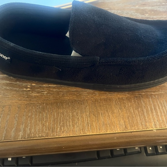 Isotoner Eco Comfort Slippers - Picture 3 of 5